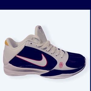 Nike Kobe Bryant/ Bruce Lee Sneakers NIB